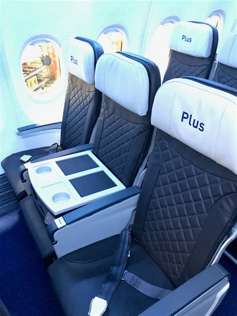 sunwing elite plus legroom.